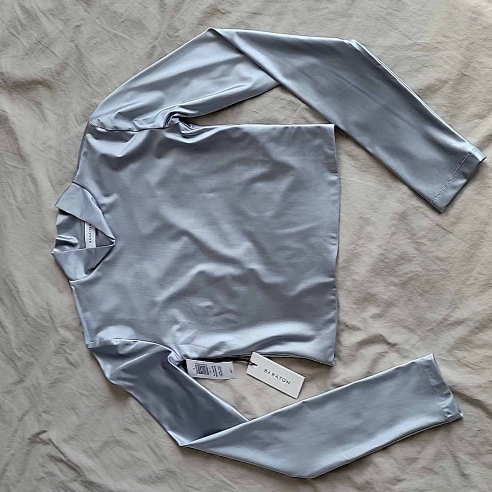 NEW!! Babaton satinette mockneck top